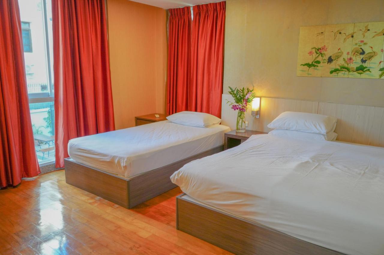 Fiscus 3 Bedrooms With Private Pool. * Pattaya